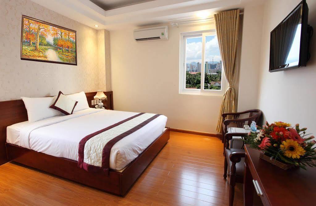 Golden Sand Hotel Nha Trang Exterior photo