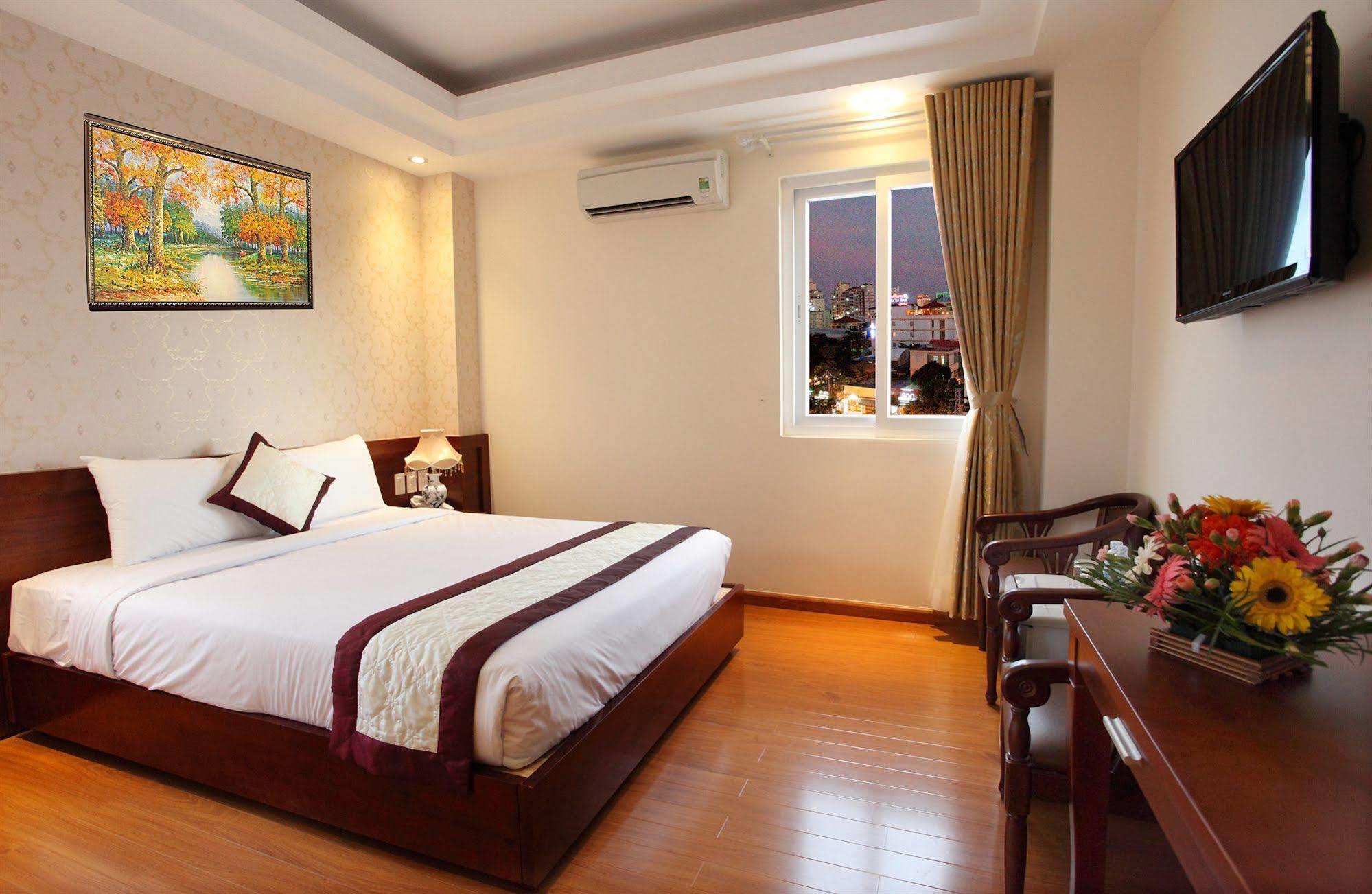 Golden Sand Hotel Nha Trang Exterior photo