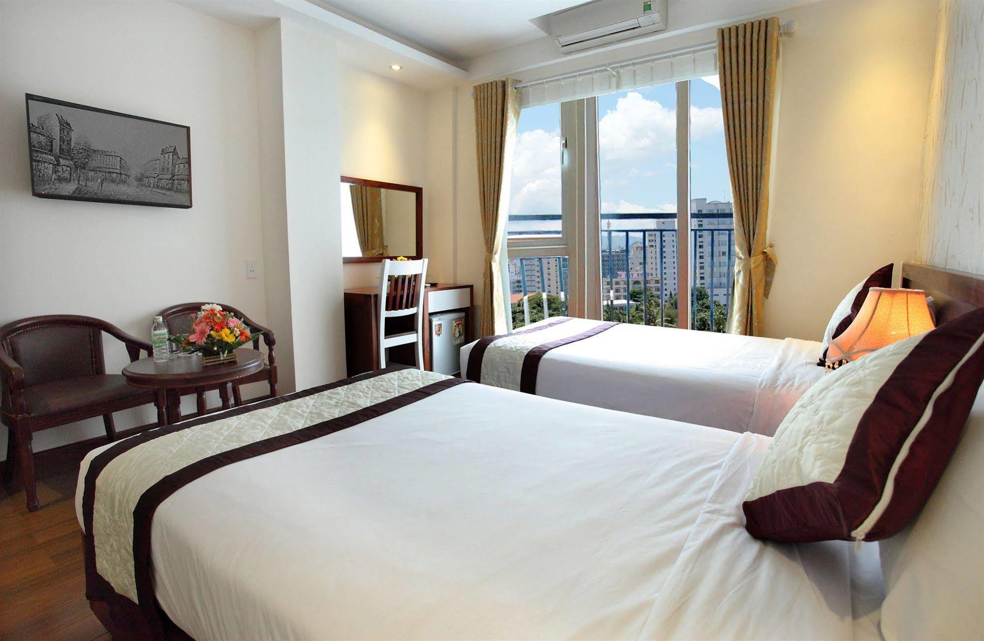 Golden Sand Hotel Nha Trang Exterior photo